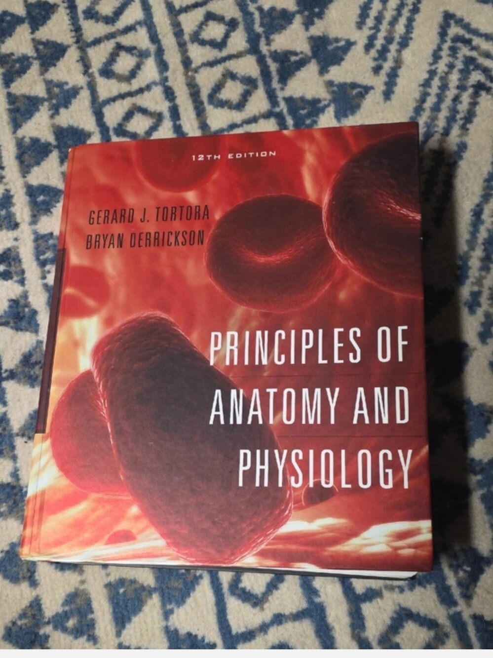 Principles of Anatomy and Physiology - Red Hardcover Textbook - Picture 2 of 5